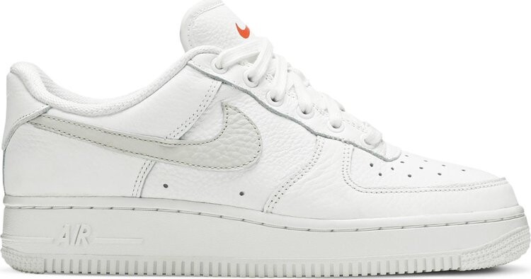 

Кроссовки Nike Wmns Air Force 1 '07 'Light Bone', белый