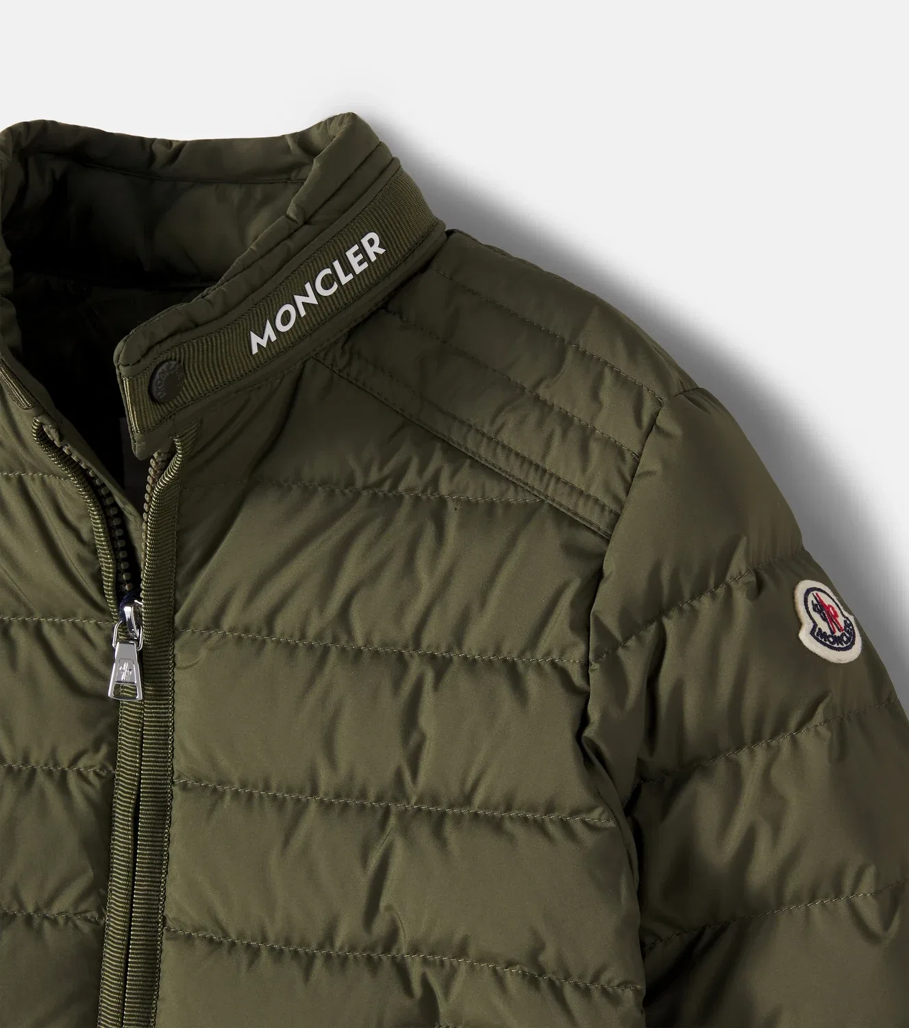 Пуховик с прошитыми стежками Moncler Enfant, зеленый — фото 4
