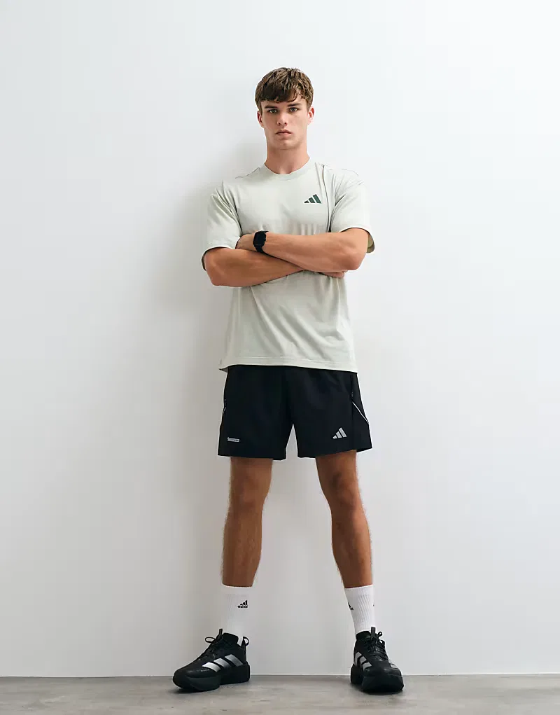 Тренировочная футболка Adidas с принтом для тяжелоатлетов на спине, шалфей — фото 2
