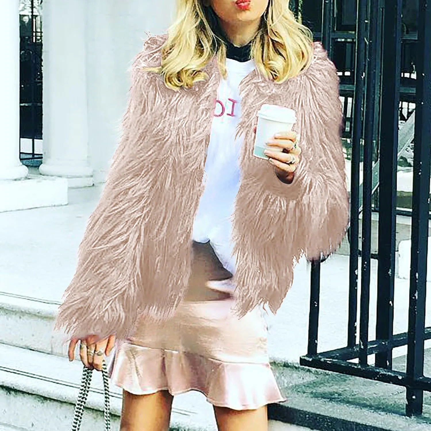 Женская куртка с искусственным мехом, с капюшоном, Faux Fur Jacket, cachi — фото 2