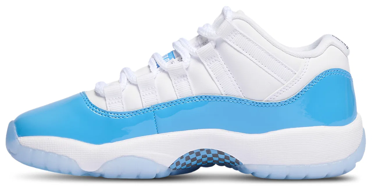 Баскетбольные кроссовки для мальчиков Retro 11 Low Jordan, цвет White/Black/Blue — фото 2