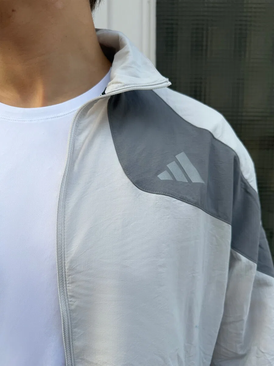 Спортивная куртка ADIDAS PERFORMANCE 'Adi365' серого и светло-серого цвета — фото 4