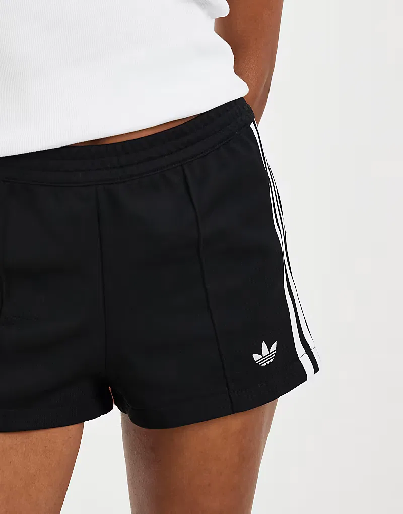 Классические шорты Adidas Originals в черно-белом цвете — фото 3