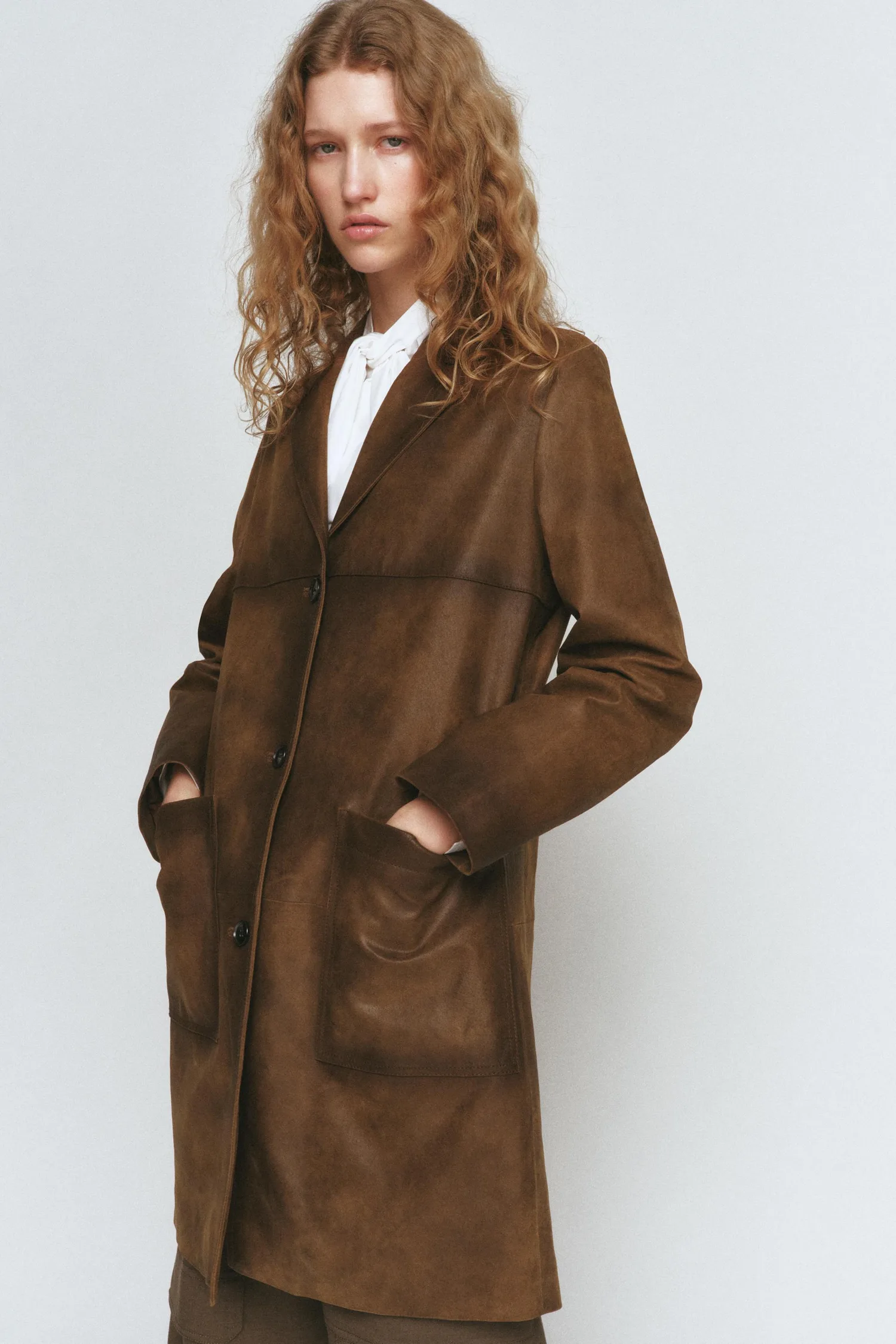 Пальто из 100% натуральной кожи, коллекция zw, лимитированная серия Zara, светло-коричневый — фото 2