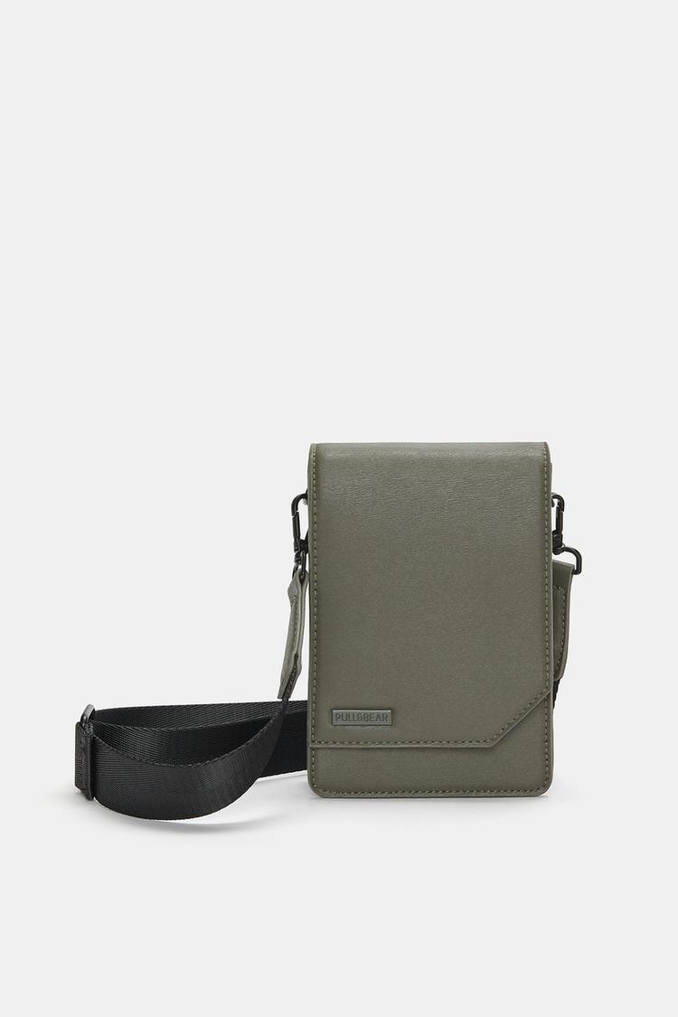 

Сумка через плечо с клапаном Pull And Bear, хаки