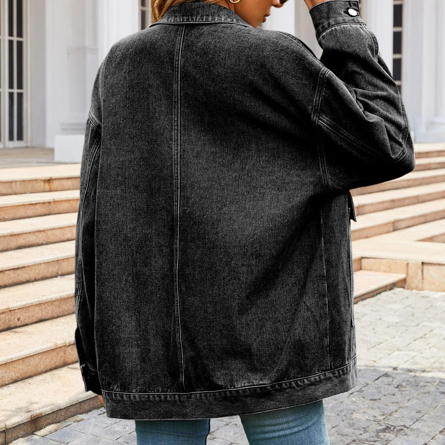 Женская джинсовая куртка oversize с эффектом потертости, модель trucker, Nero — фото 3