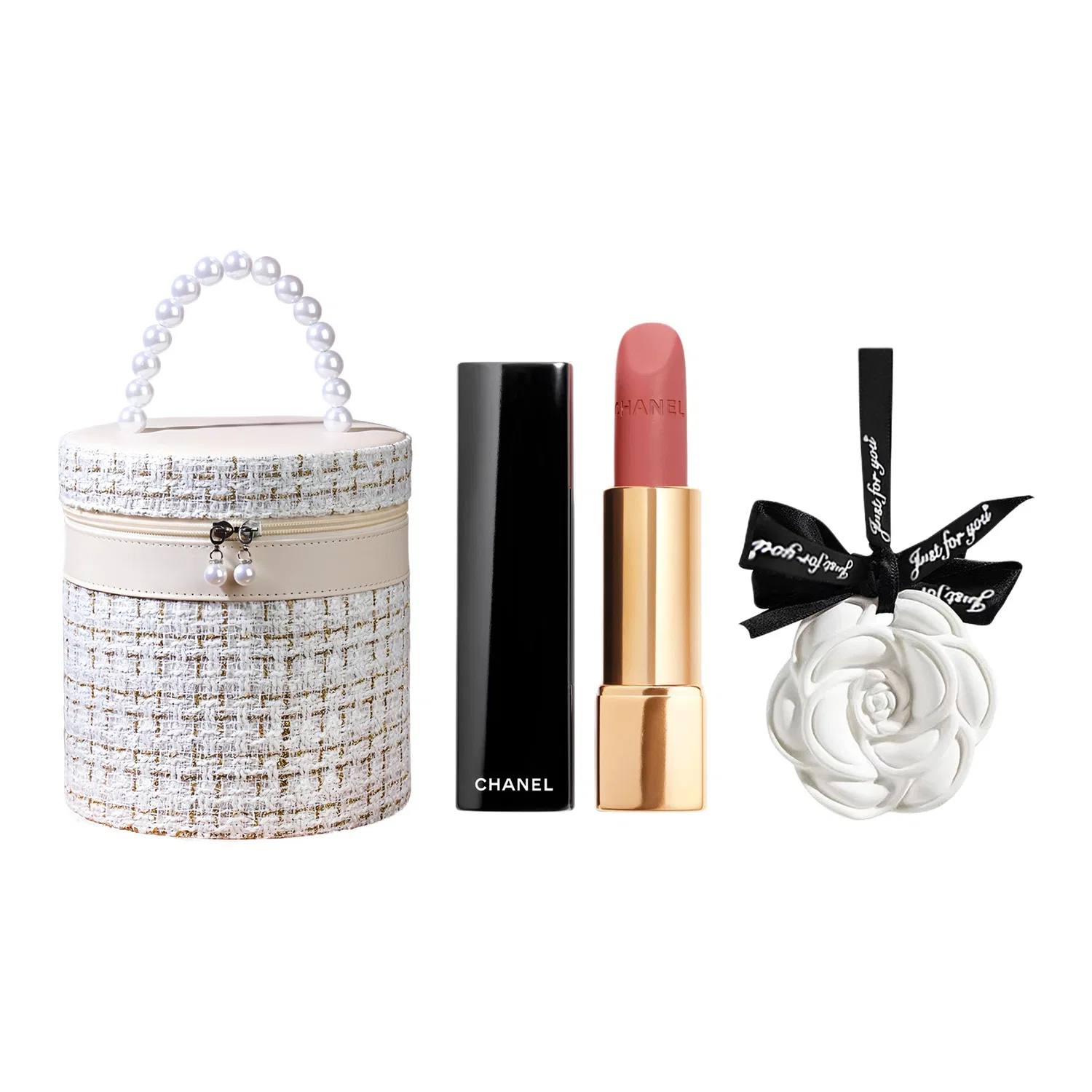 Женский набор косметики с блеском для губ и аксессуарами, Chanel-Inspired Makeup Case, CHANEL, Subtile — фото 2