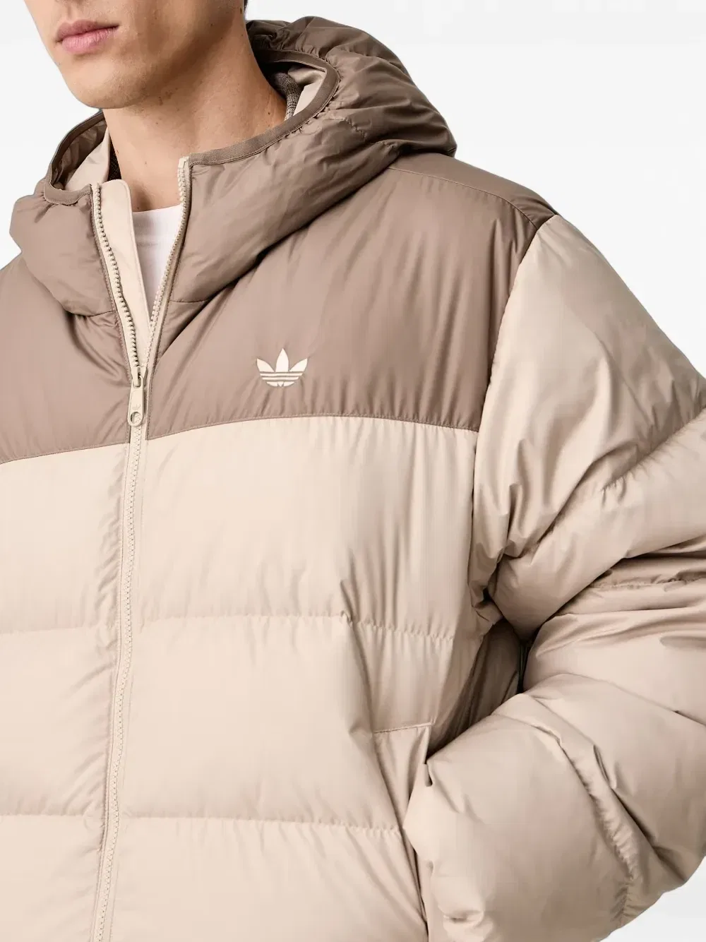 Двухцветная куртка-пуховик Regen с капюшоном Adidas, бежевый — фото 4
