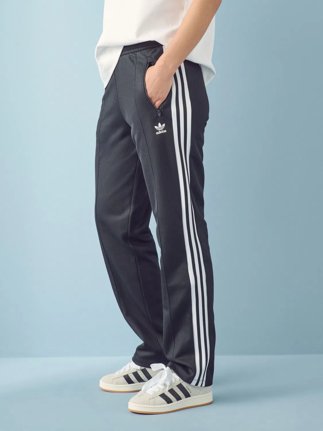 Тренировочные штаны Firebird, adidas Originals, черный