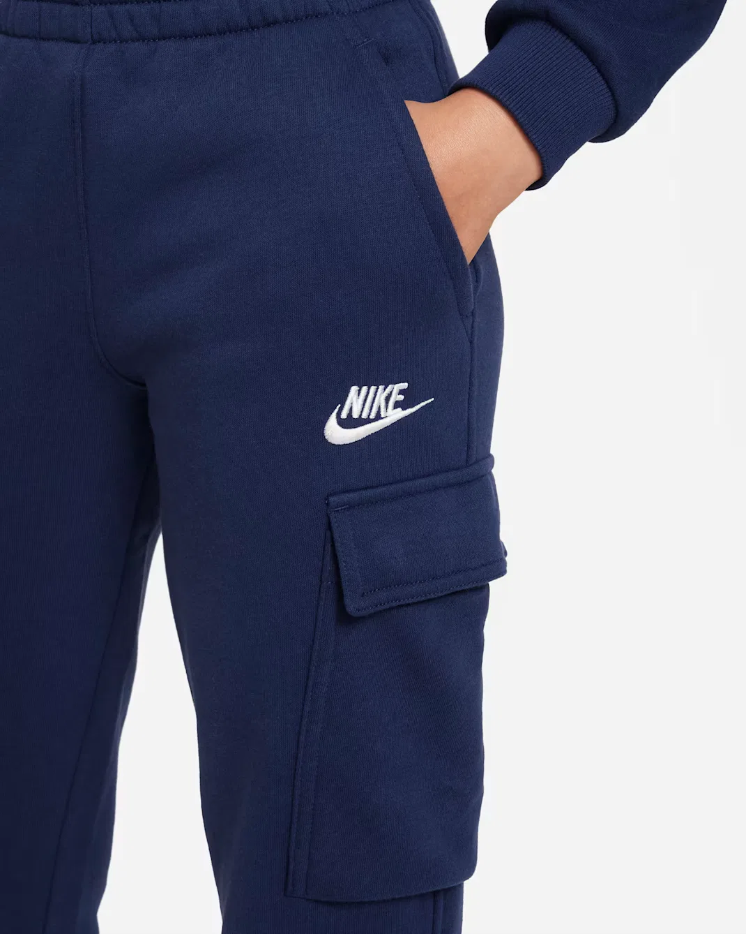 Брюки-карго для детей постарше Nike Sportswear Club Fleece, Midnight Navy/Midnight Navy/White — фото 4
