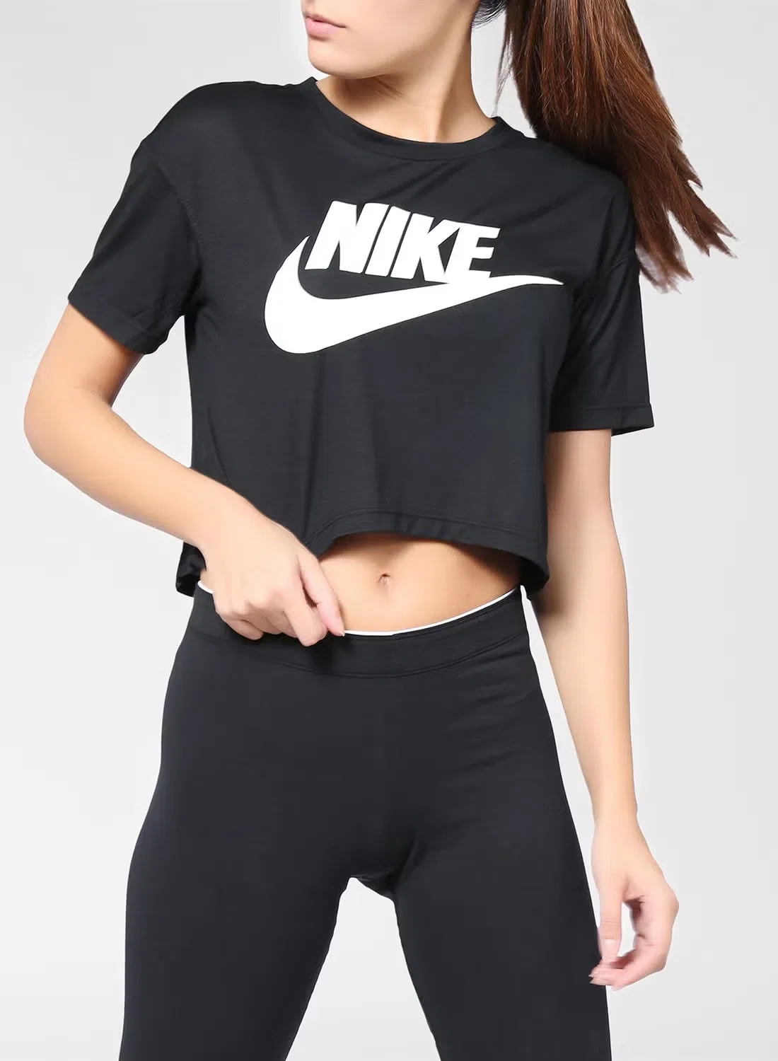 Топ укороченный Nsw Essential Nike, черный