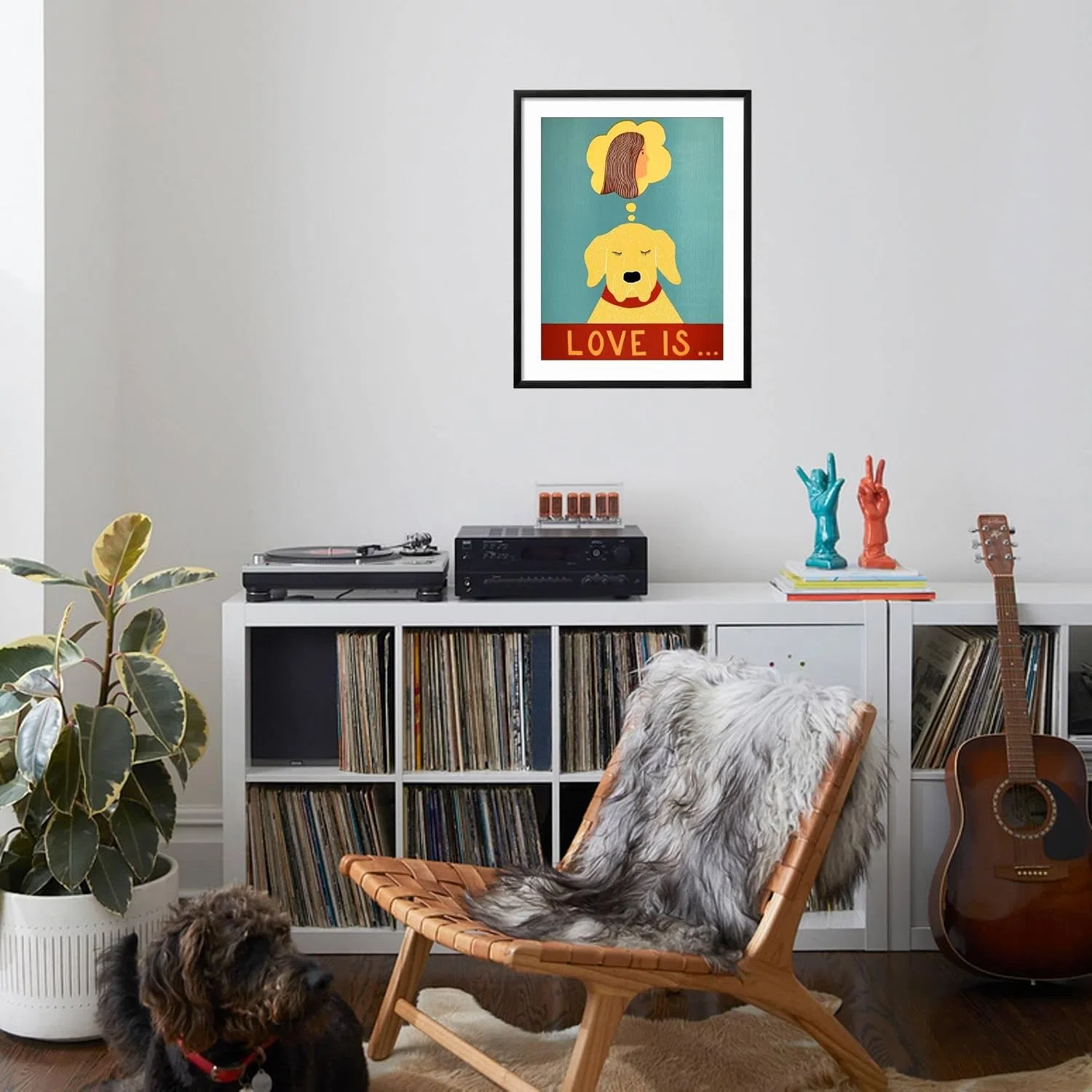 Детские ботинки для девочек с принтом Love Is Dog Girl Yellow on Black AllPosters, Black Frame — фото 4