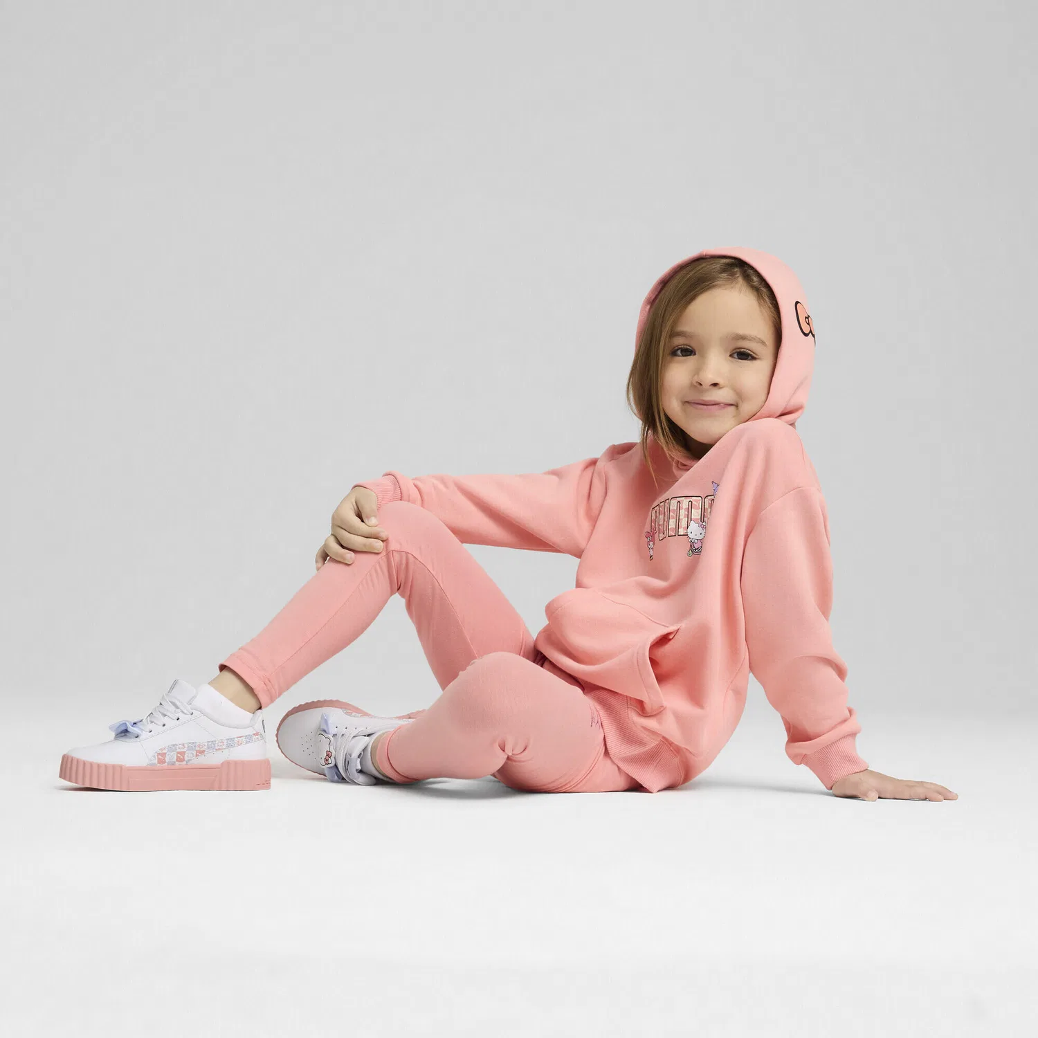 Детское худи с принтом PUMA x HELLO KITTY AND FRIENDS Relaxed Hoodie Puma, Rosa — фото 4