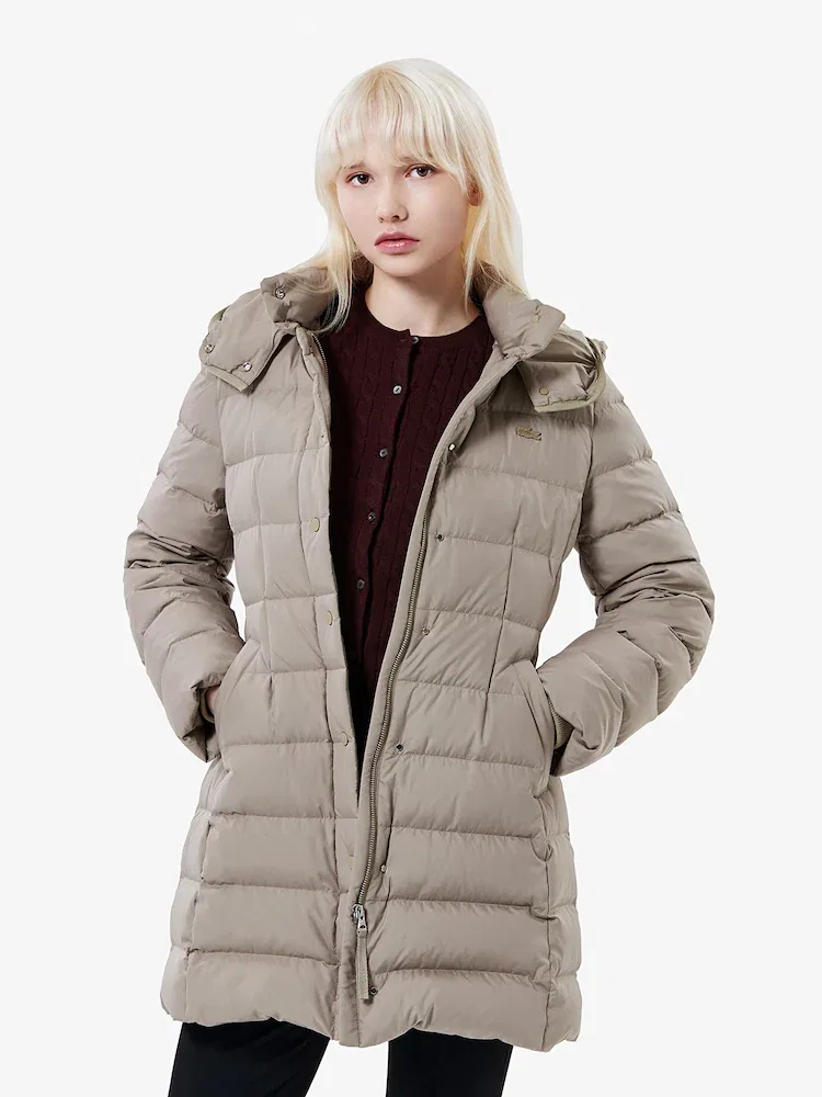 Пуховик женский LACOSTE BF545E-55N, с отстегивающимся капюшоном, темно-синий