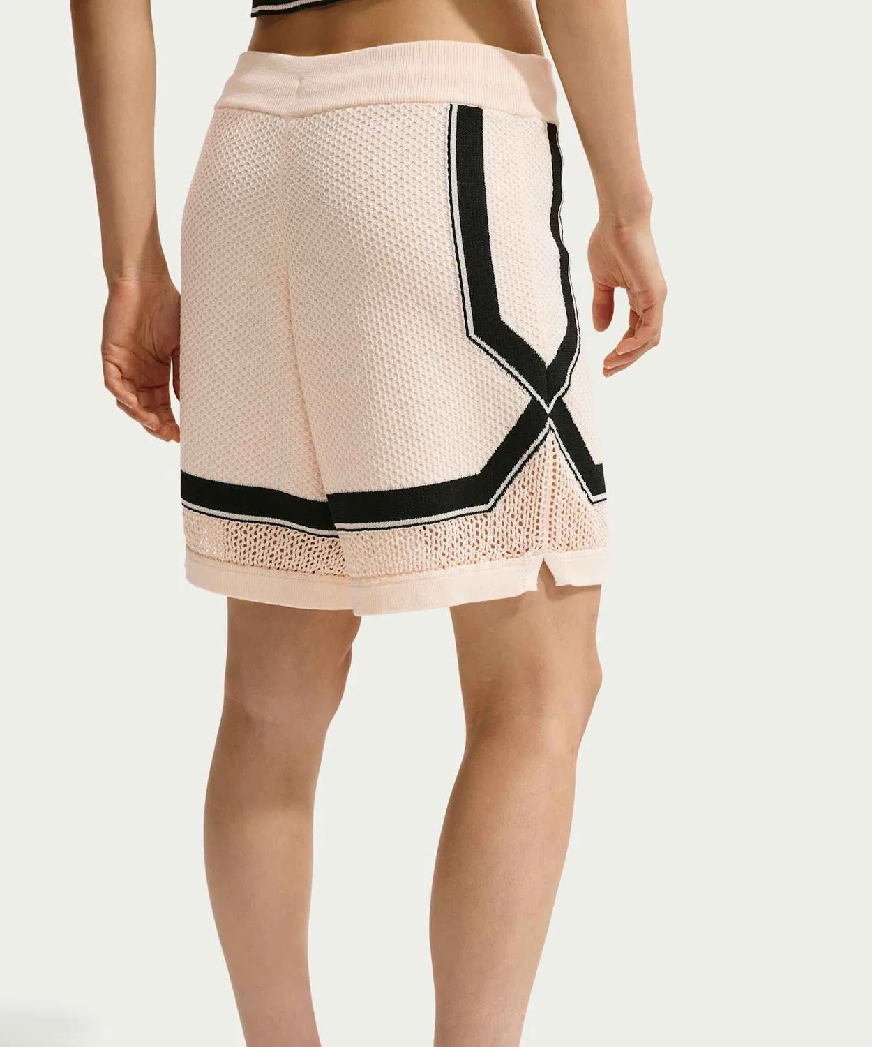 Женские шорты Nike Sportswear Chill Knit Mid-Rise, Chalk — фото 3