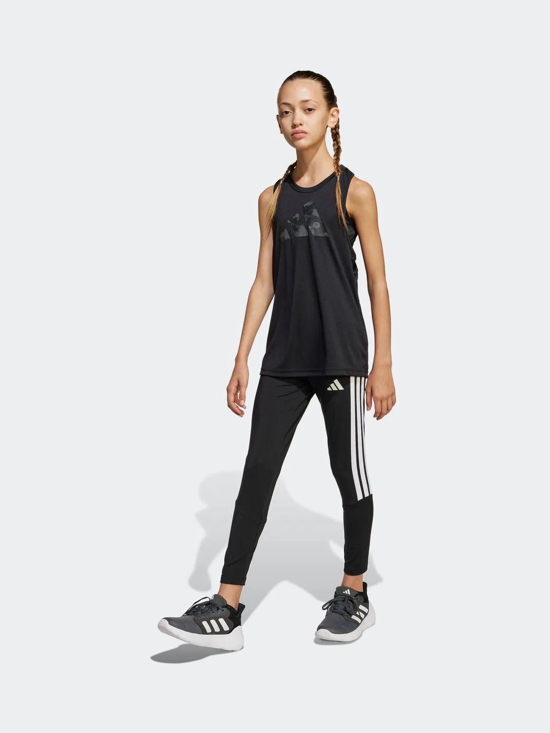 Леггинсы adidas Black Train Essentials 3-Stripes Kids, черный — фото 4