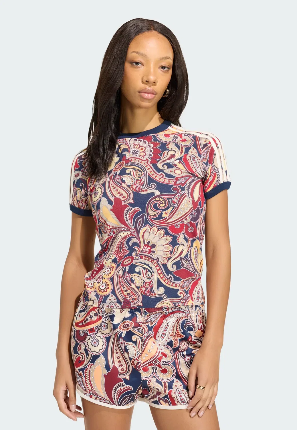 Футболка Adidas Originals Liberty London Cali темно-синего цвета — фото 2