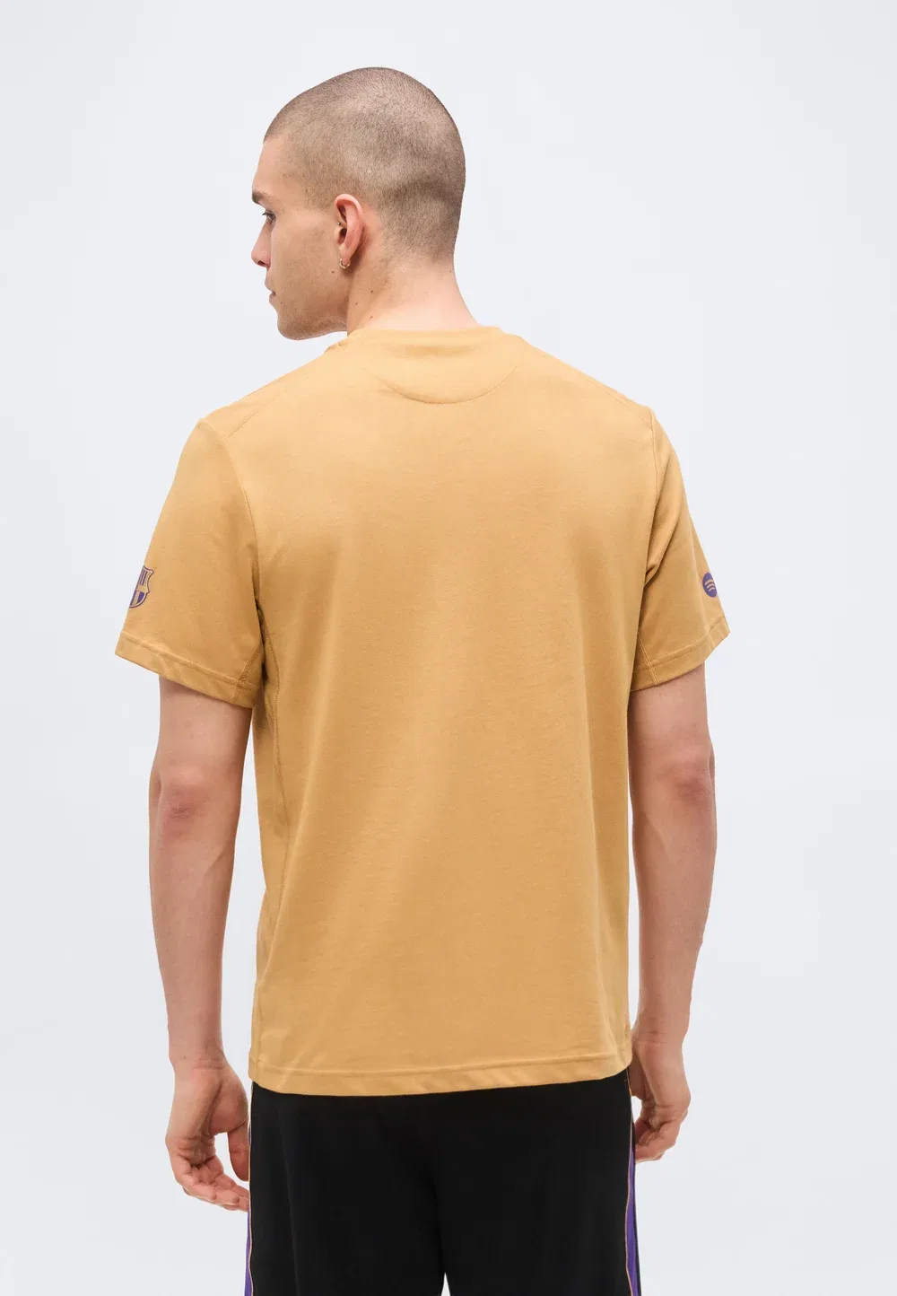 Основная форма ФКБ - клубная одежда Nike Performance, Elemental Gold-Coloured/Field Purple — фото 3
