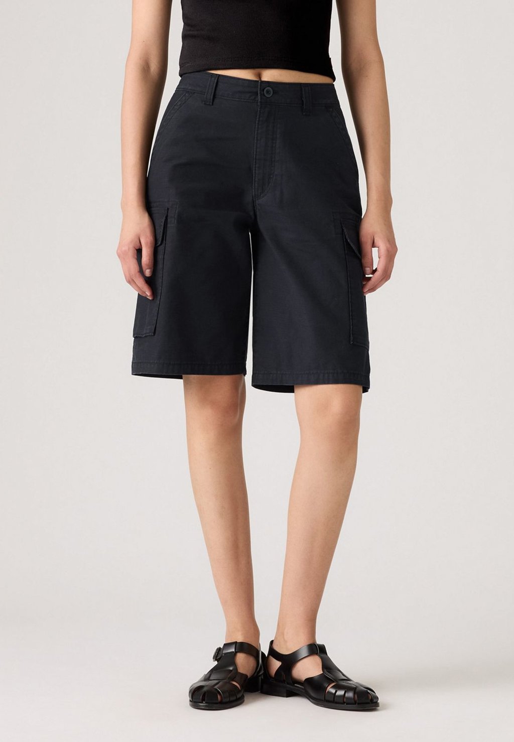 

Джинсовые шорты BAGGY DAD CARGO SHORT Levi's, черный