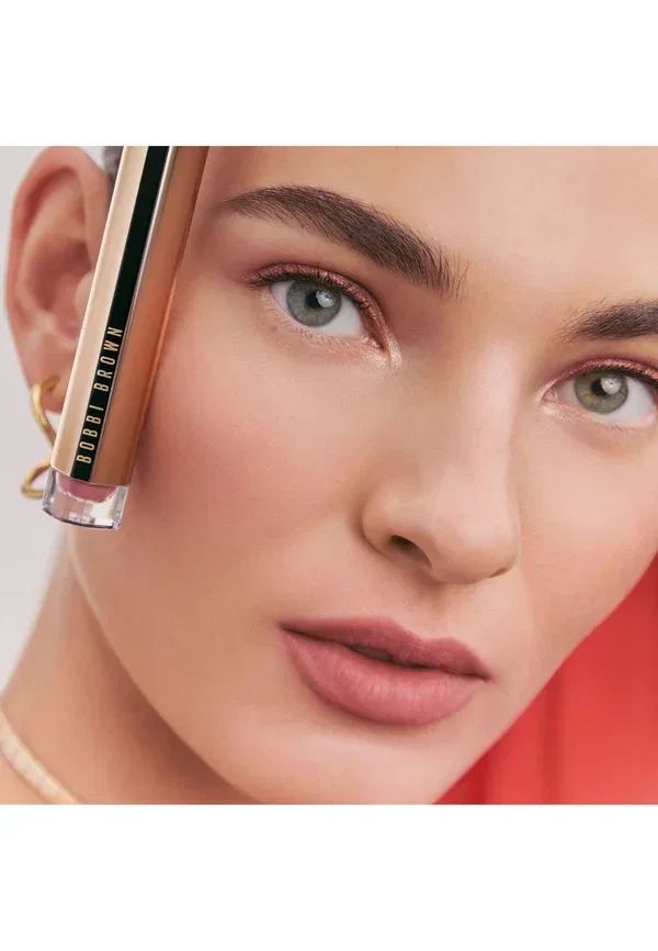 Роскошная матовая жидкая помада - жидкая помада 6 мл Bobbi Brown, цвет sandwash pink — фото 2