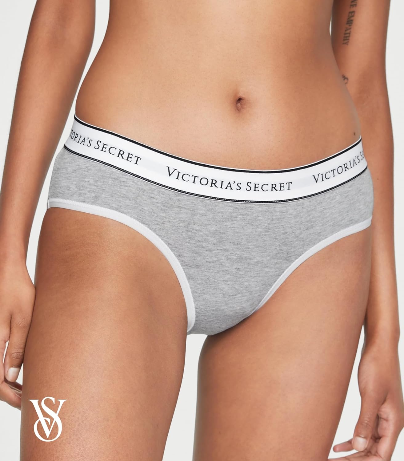 Комплект трусов Victoria's Secret Cotton Logo Hipster, 4 предмета, серый — фото 2