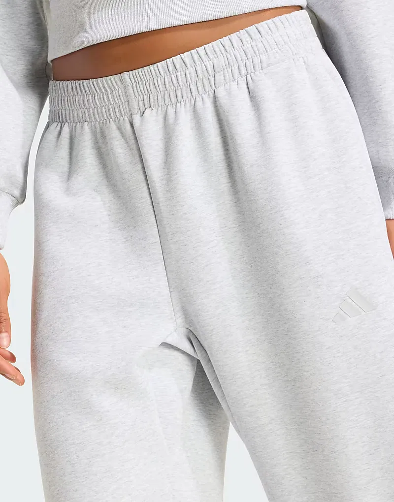 Свободные брюки Adidas Performance Soft Lux светло-серый — фото 4