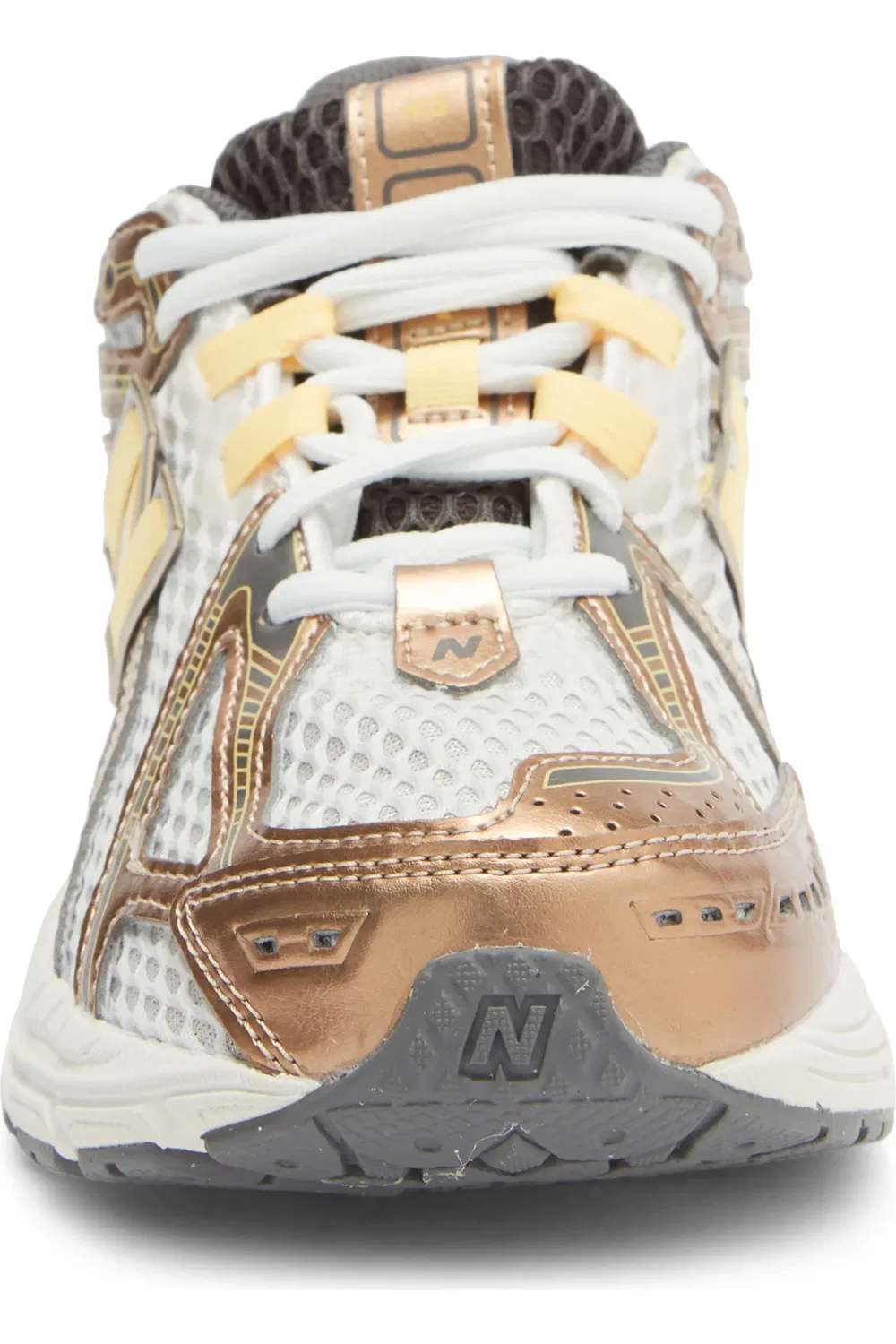Детские кроссовки с амортизацией 1906R New Balance, Gold Metallic/White Peach — фото 4