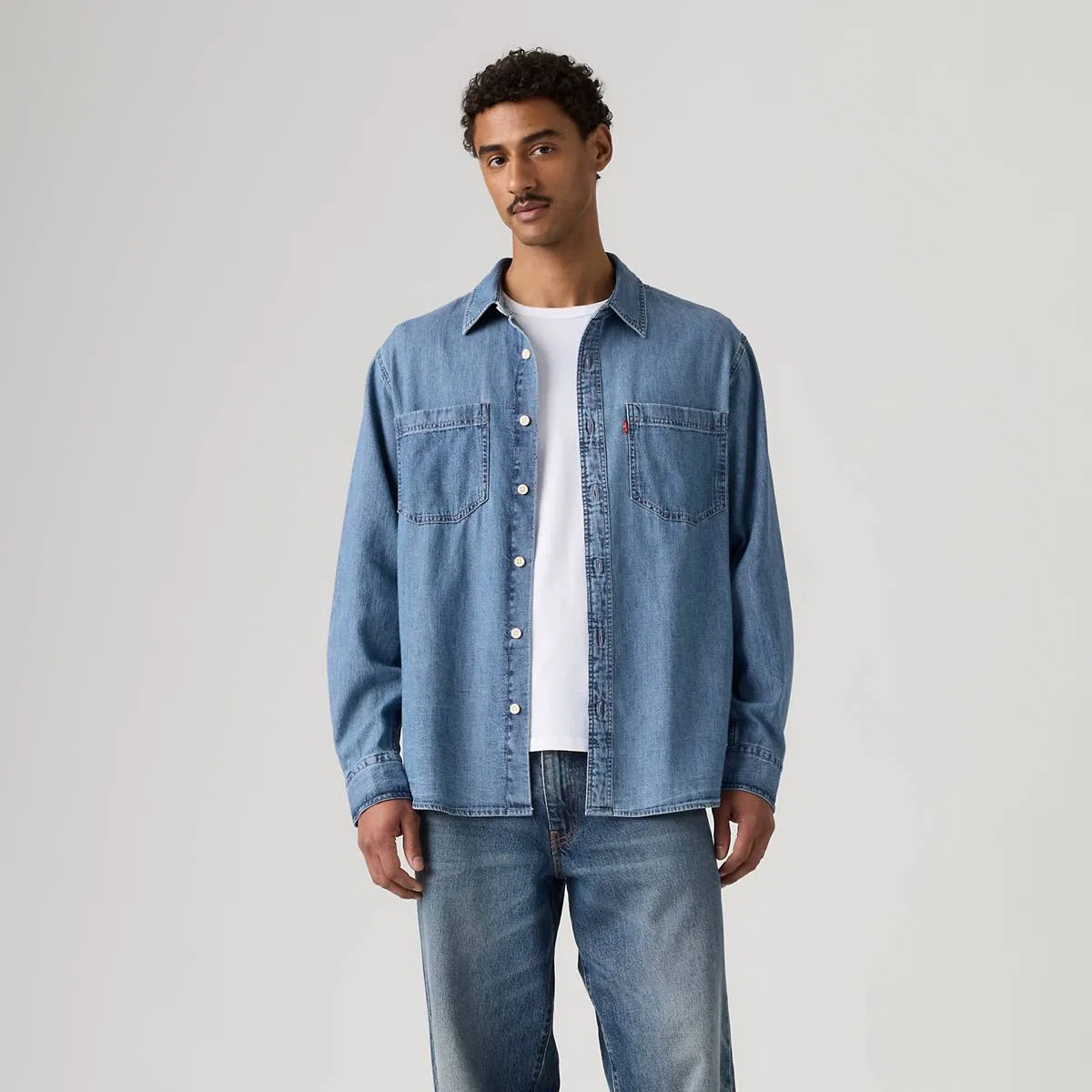 Свободная джинсовая рабочая рубашка Mariposa Levi's, Ani Mid Wash - Medium Wash — фото 3