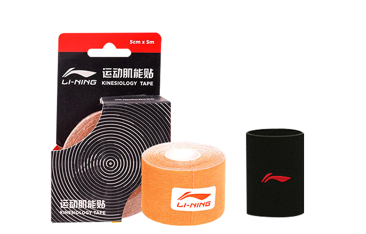 

Комплект защитного снаряжения для спортзала LINING, черный