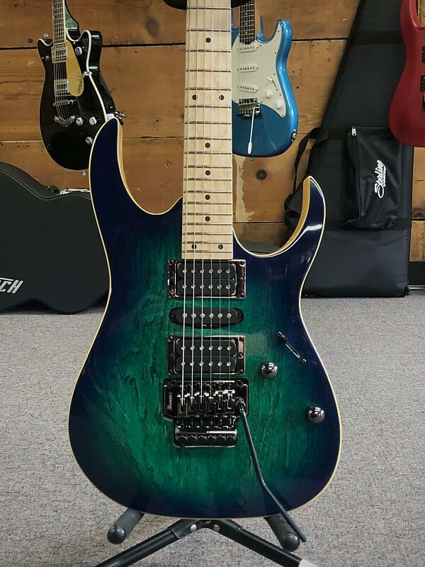 

Электрогитара Ibanez RG470AHM-BMT Standard 2023 - Blue Moon Burst