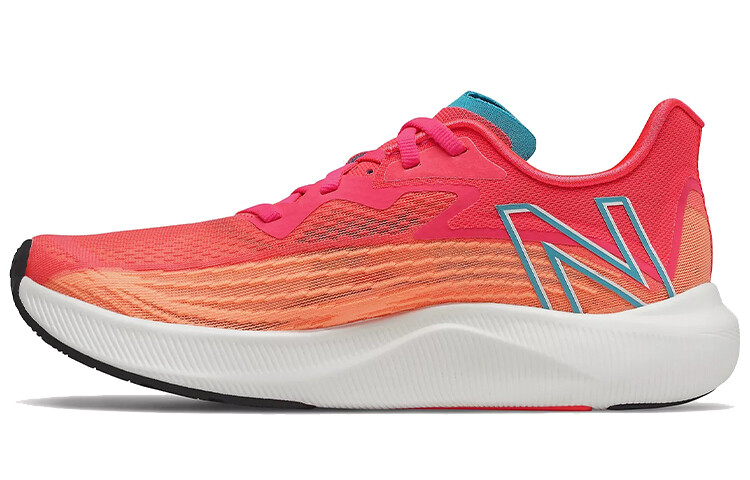 

Кроссовки New Balance NB FuelCell Series Женские