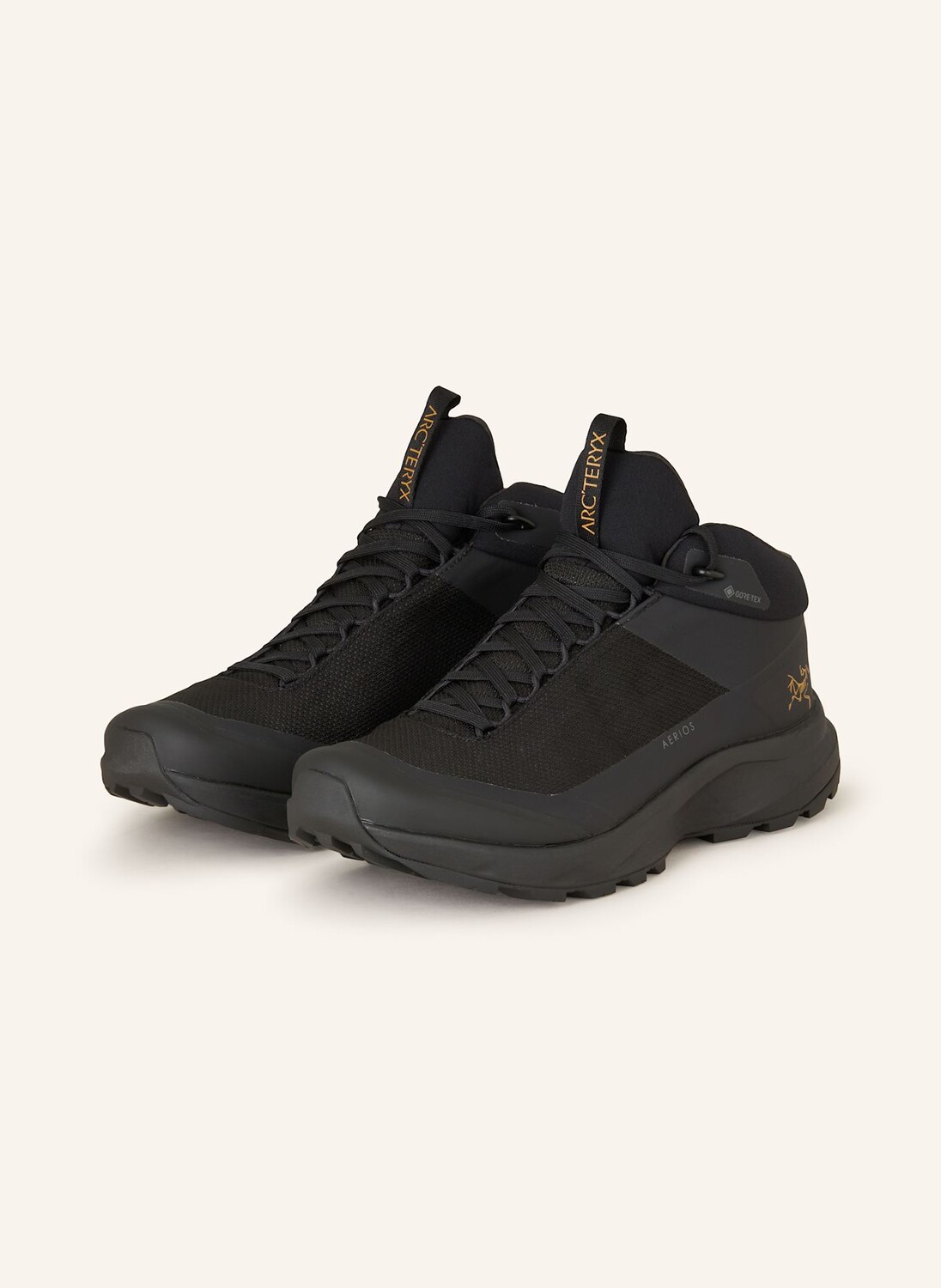 

Треккинговые ботинки aerios mid gtx ARC'TERYX, черный