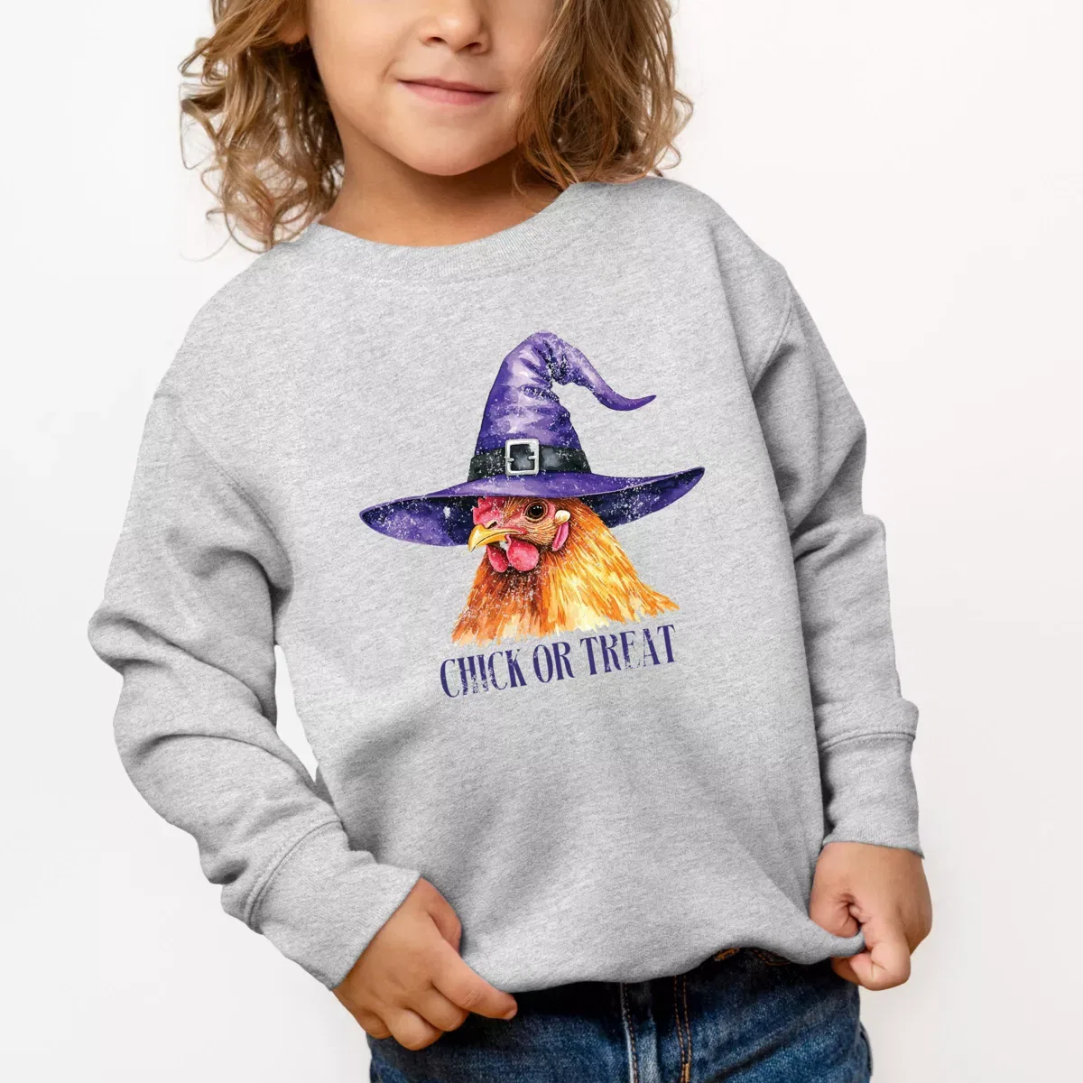 Детский свитшот для девочек с принтом Chick Or Treat Watercolor Distressed The Juniper Shop, Heather Grey — фото 3