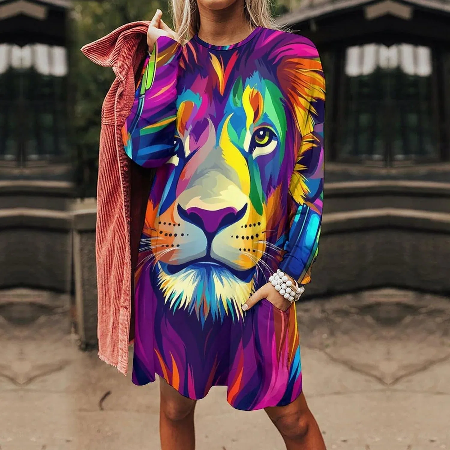 Женское оверсайз платье-свитшот с длинным рукавом Colorful Lion Music, Style — фото 2