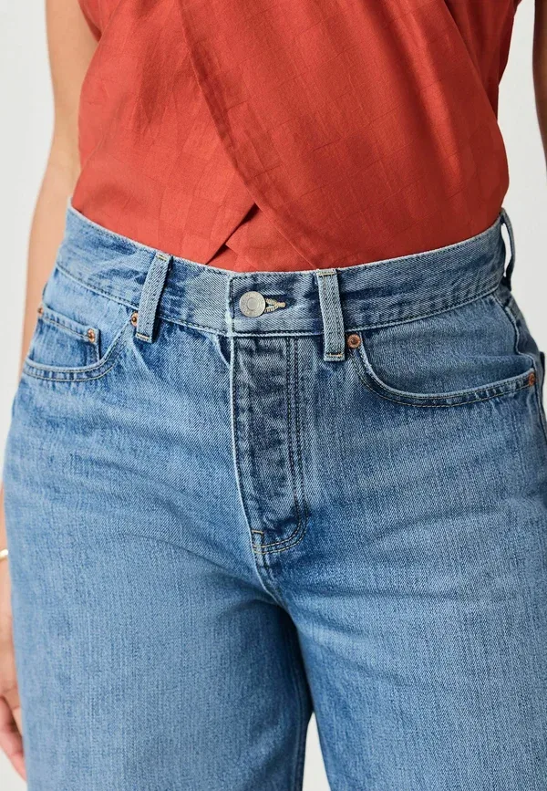 Джинсы Next Regular Fit N. Premium Boyfriend Turn Up Selvedge, средний синий — фото 4