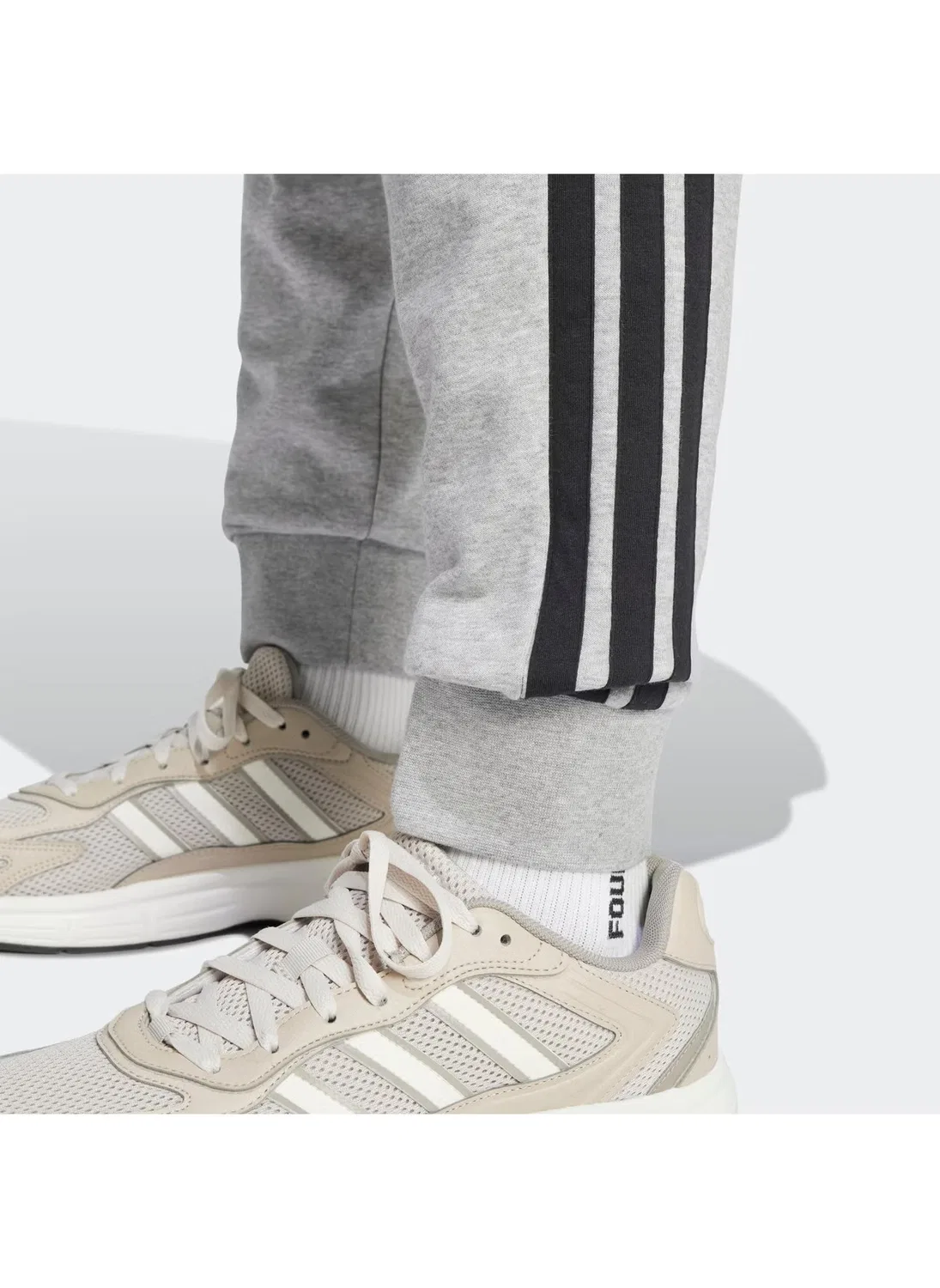 Штаны спортивные с лампасами Essentials Adidas, серый — фото 4
