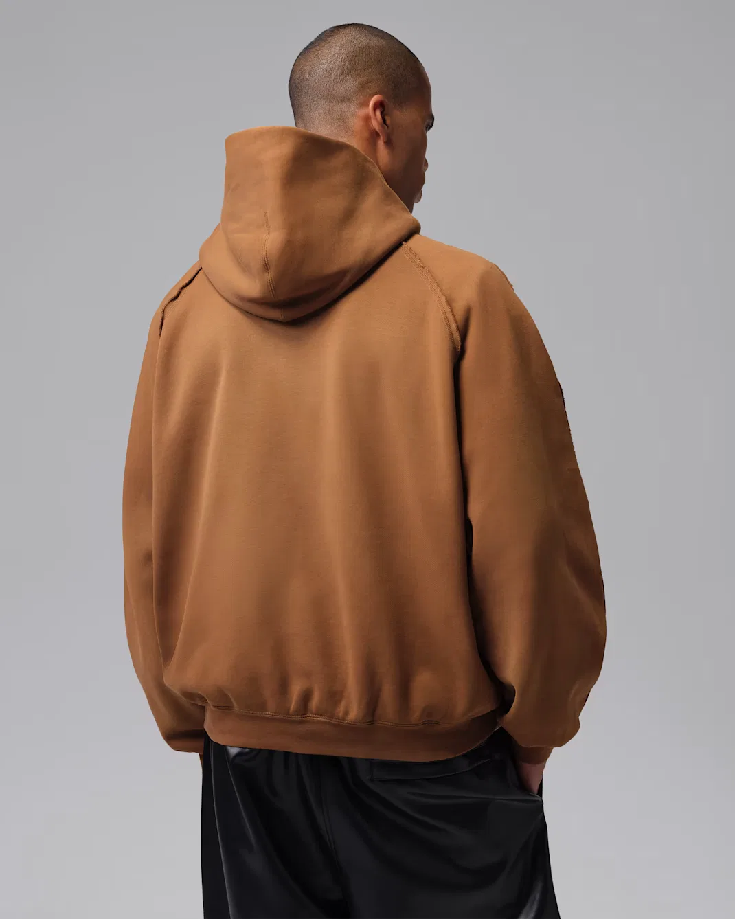 Мужская флисовая толстовка с капюшоном Jordan Flight Wings, Light British Tan/Sail — фото 2