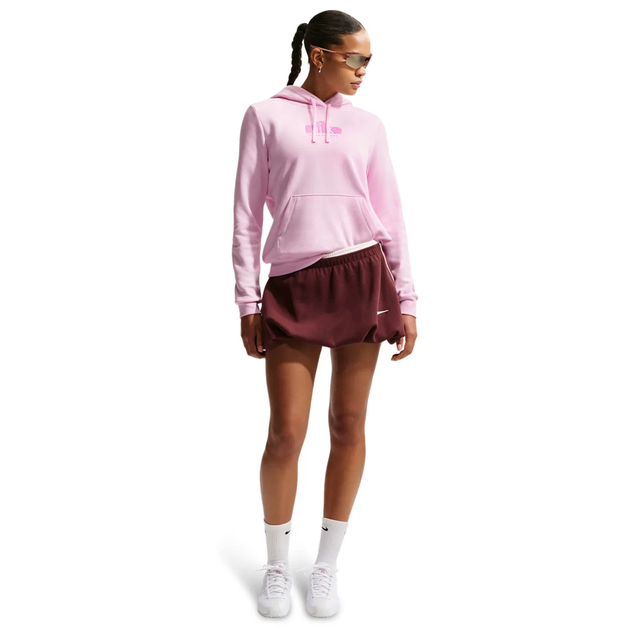 Женская толстовка Club Fleece Nike, цвет Pink Foam/Lt Magenta — фото 3