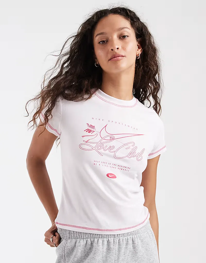 Футболка baby с графикой Chill Love Club Nike, розовый