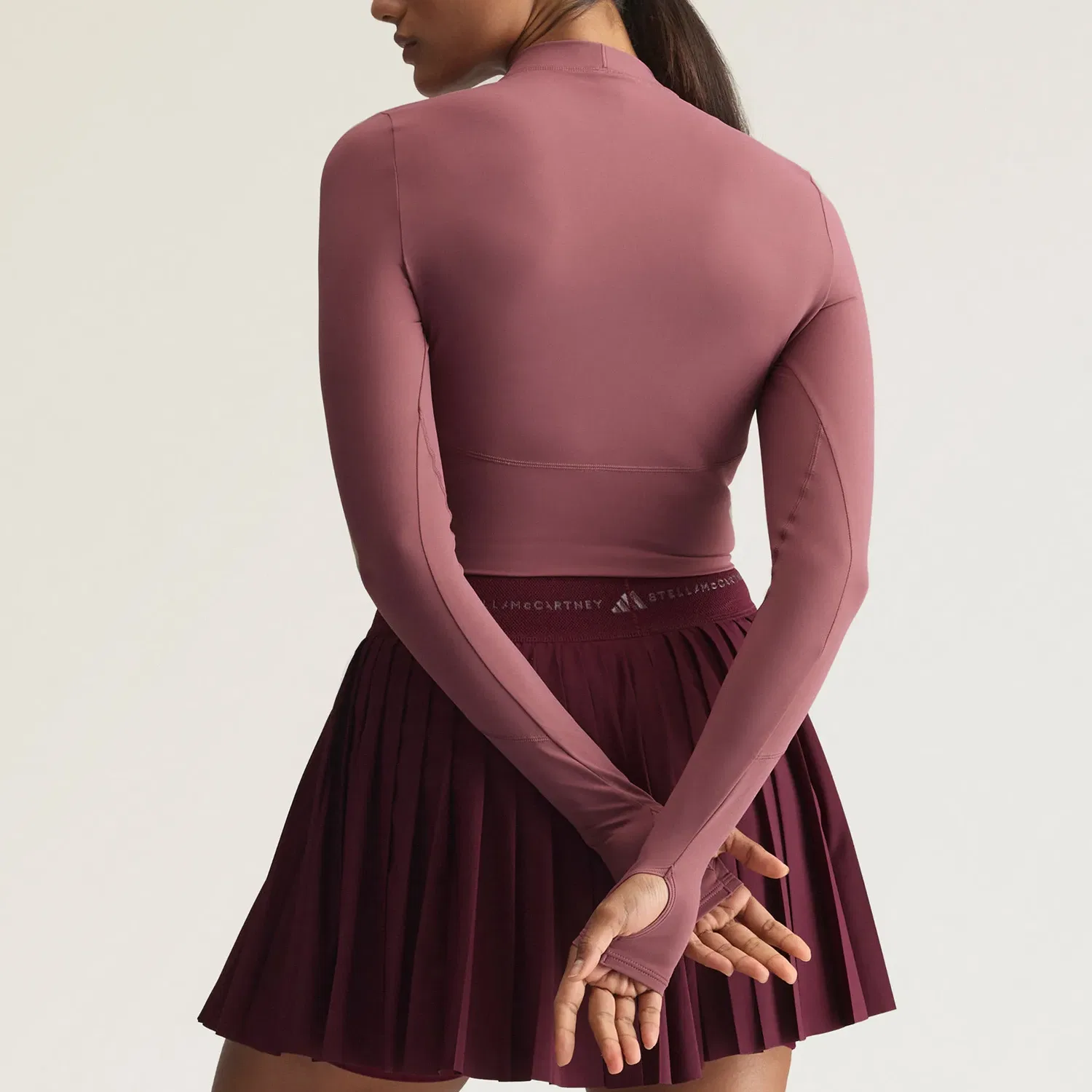 Женская футболка с круглым вырезом Elegant Dark Red Adidas — фото 4