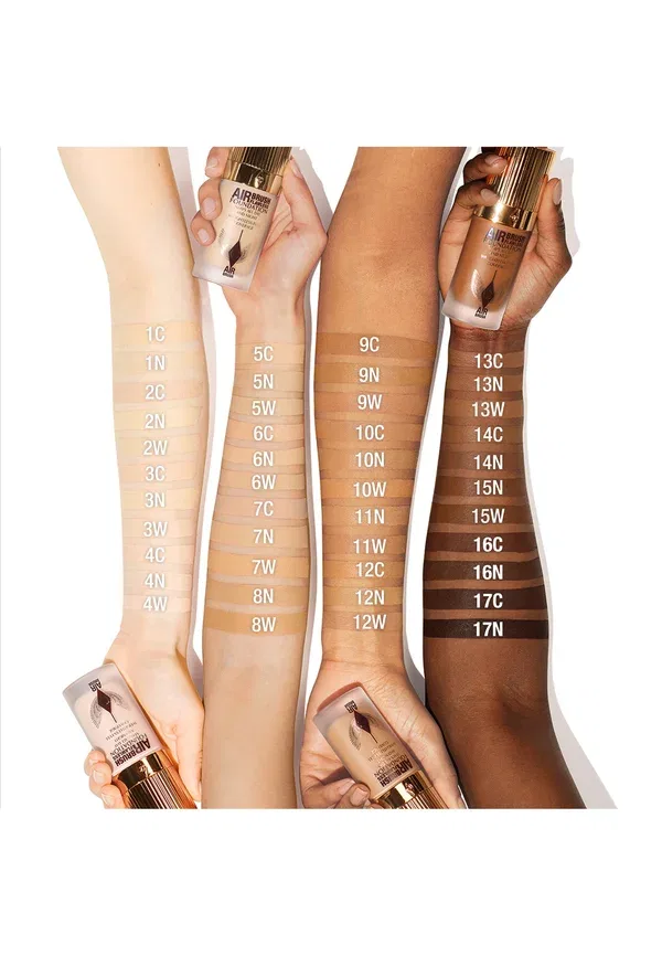 Безупречная тональная основа, созданная с помощью аэрографа 30 мл Charlotte Tilbury, цвет 5 cool — фото 3