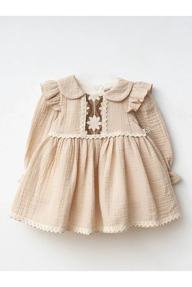 Детское платье для девочек с длинным рукавом Ruffle shoulder muslin baby girl dress - natural fabric stylish design Cherrys Bebek, Beige — фото 2