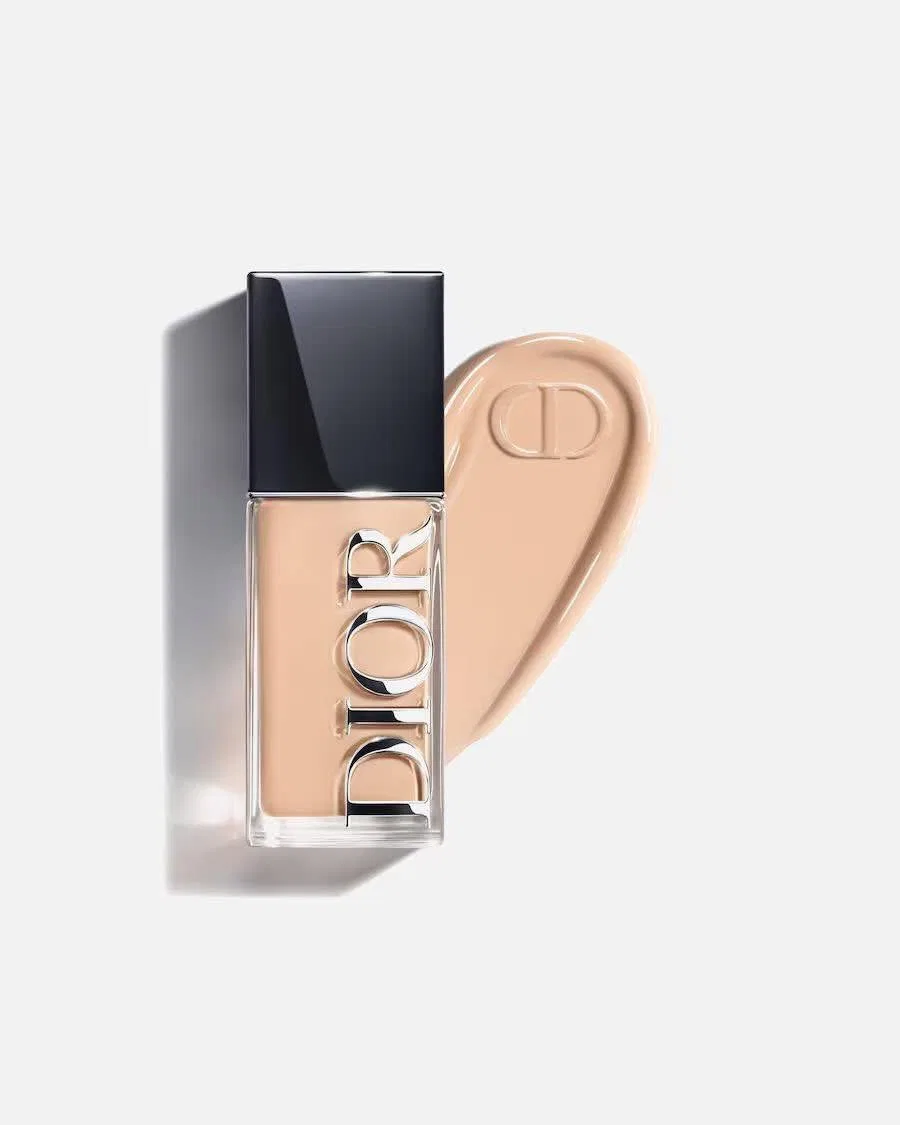 Тональный крем 2,5N Forever Skin Glow Dior, Цвет 2,5N