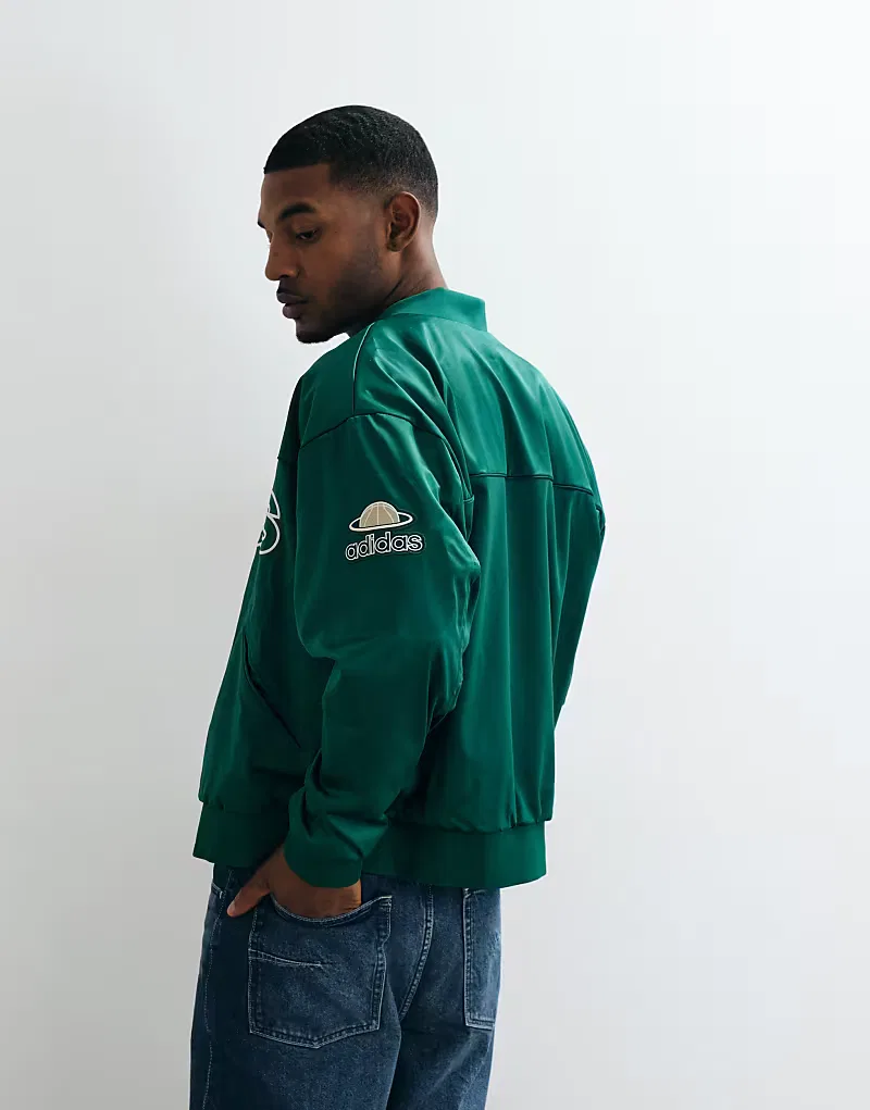 Тканая университетская куртка Adidas Originals, зеленый — фото 3