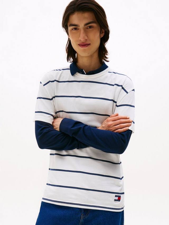 

Футболка Tommy Jeans с коротким рукавом и фактурной полоской, хлопок, Regular Fit Tommy Hilfiger, Ancient White