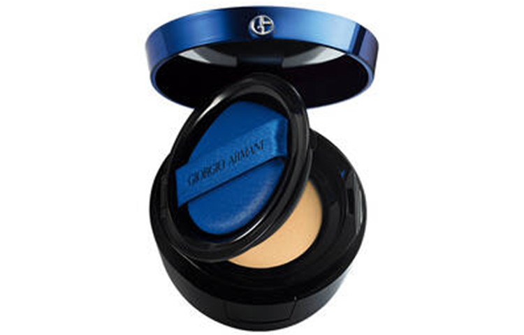 GIORGIO ARMANI AMANI MASTER Blue Air Cushion Serums тональная основа Air Cushions для сияющей кожи безупречное покрытие с защитой от солнца натуральный оттенок 14г — фото 2