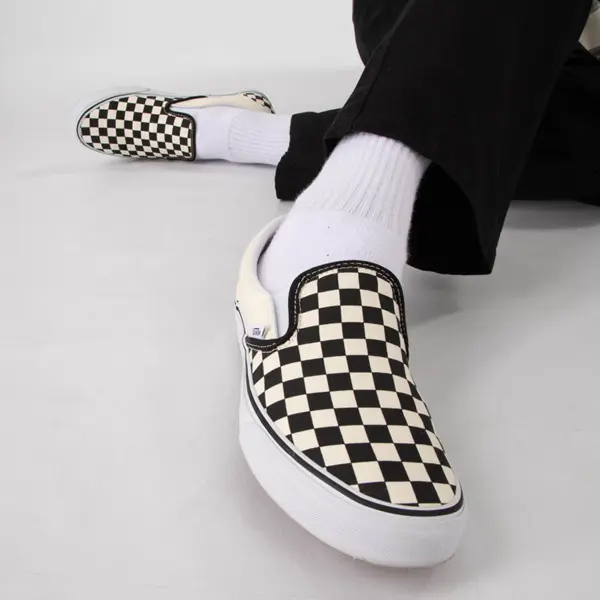 Кроссовки для скейтбординга Vans без шнуровки в шахматном порядке, черно-белый — фото 3