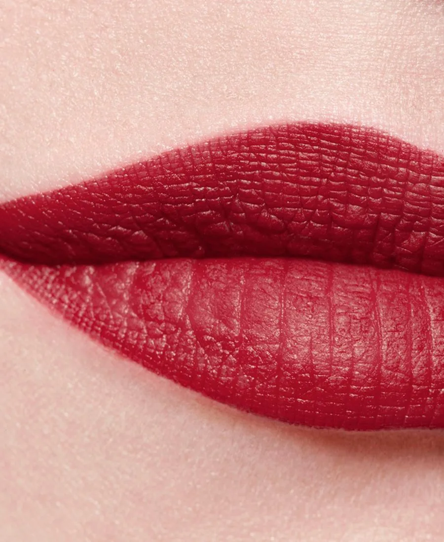 Матовая бархатная помада Rouge Allure Velvet Luminous Matte Lip Color, 0,12 унции CHANEL, 58 Rouge Vie — фото 4