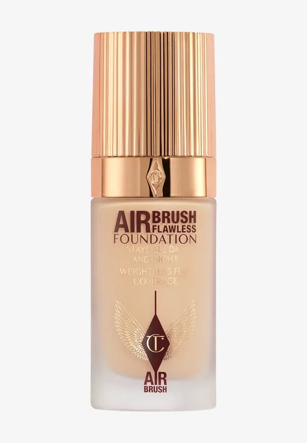 Безупречная тональная основа, созданная с помощью аэрографа 30 мл Charlotte Tilbury, цвет 4 neutral