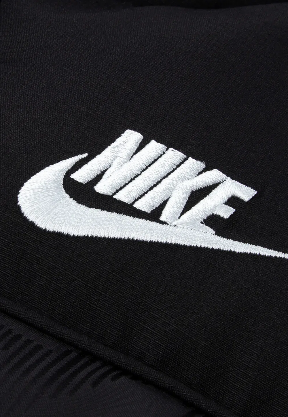 Пуховик с логотипом, выполненный в смешанной технике - зимняя куртка Nike Sportswear, Black — фото 4